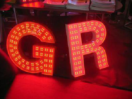 浦城县LED发光字有哪些优势？