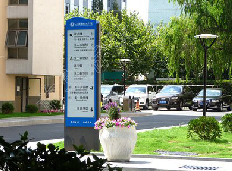 浦城县哪些因素影响宣传栏的制作？